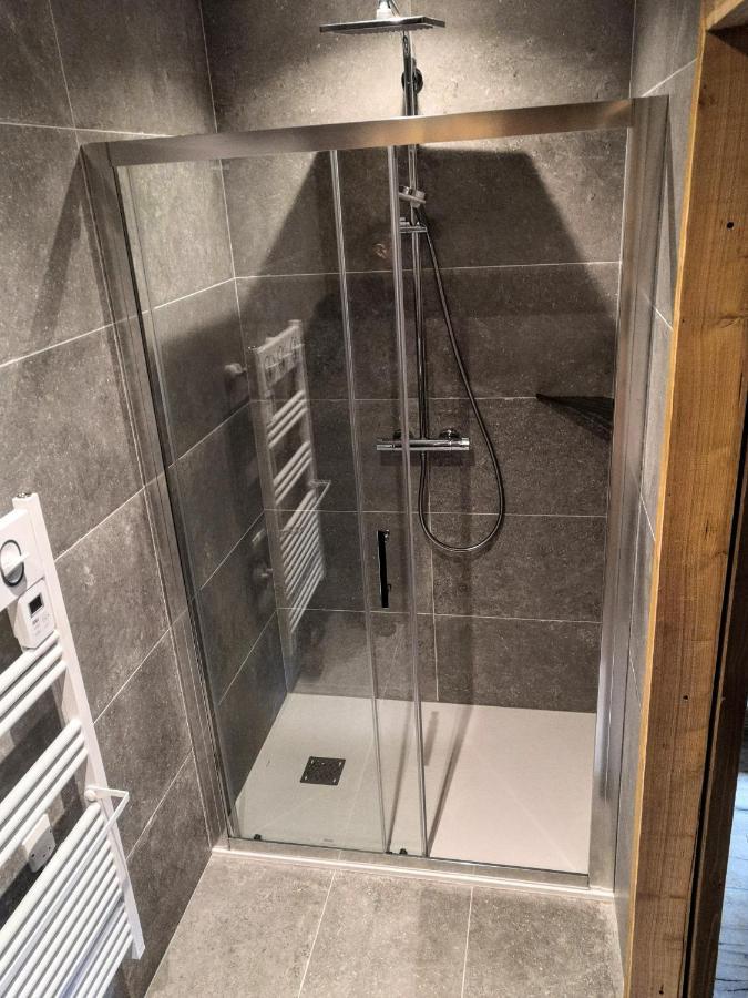Chez Lucienne, Jacuzzi Et Sauna Samoëns Exterior foto